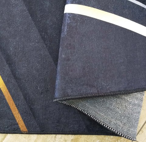 Dywan BLACK and GOLD 09 80 x 150 cm czarny Dywan BLACK and GOLD 09 80 x 150 cm czarny