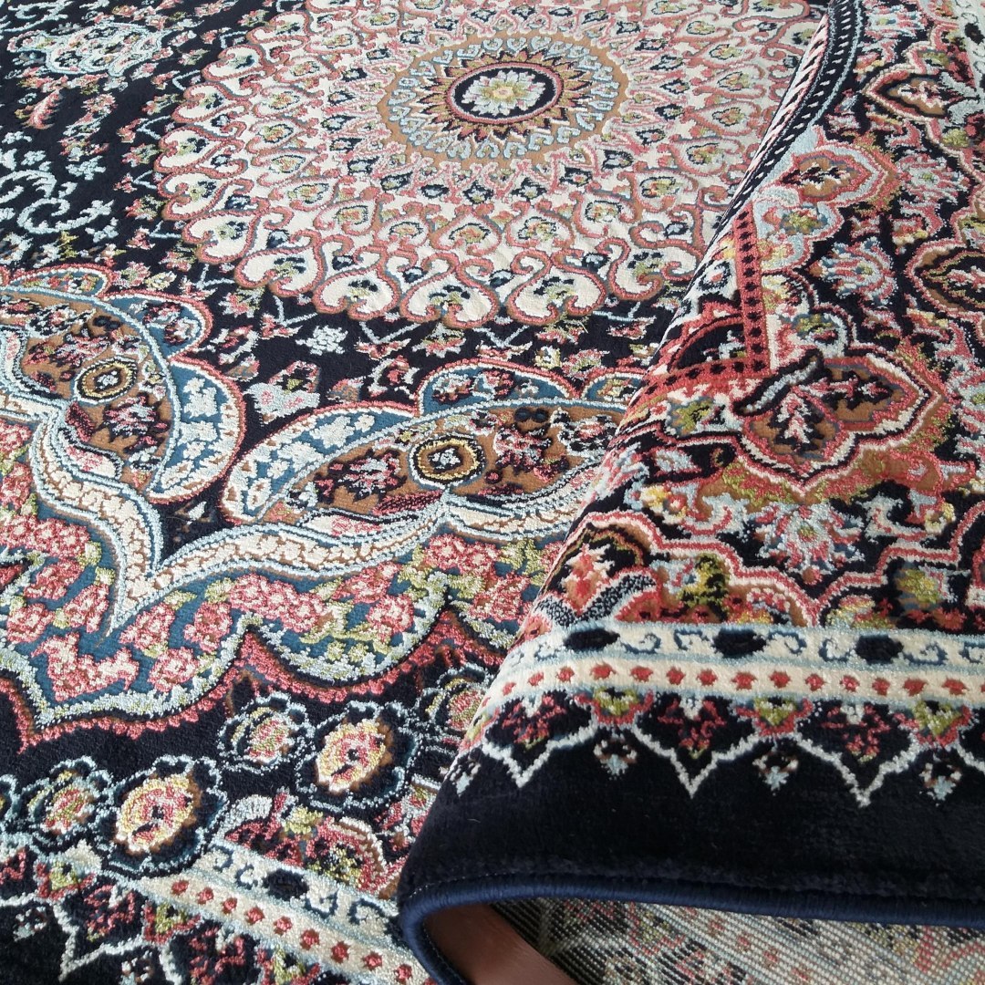 Dywan LUXURY IRANI 4032A 200 x 300 cm wielokolorowy Dywan LUXURY IRANI 4032A 200 x 300 cm wielokolorowy