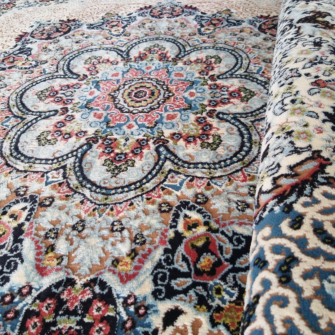 Dywan LUXURY IRANI B030A 150 x 230 cm wielokolorowy Dywan LUXURY IRANI B030A 150 x 230 cm wielokolorowy
