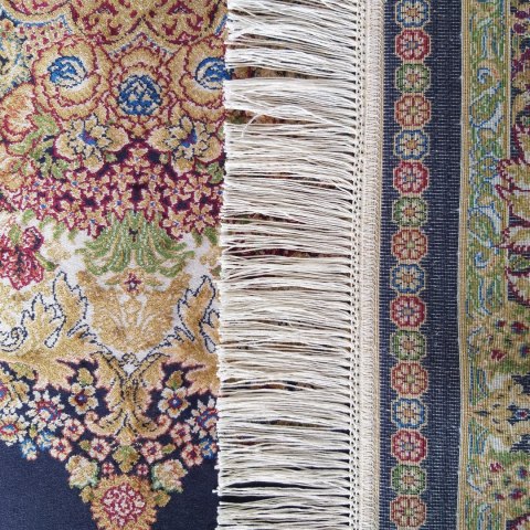 Dywan Ekskluzywny Qum Silk 01 Navy 400 x 500 cm granatowy Dywan Ekskluzywny Qum Silk 01 Navy 400 x 500 cm granatowy