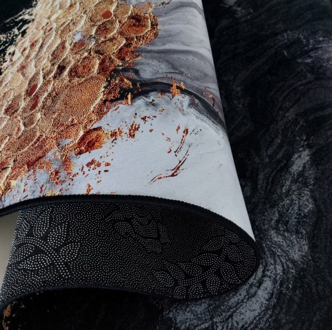 Dywan BLACK and GOLD N 13 120 x 180 cm czarny